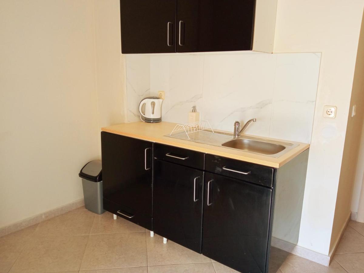 Tzikas Apartments Thessaloníki Eksteriør billede